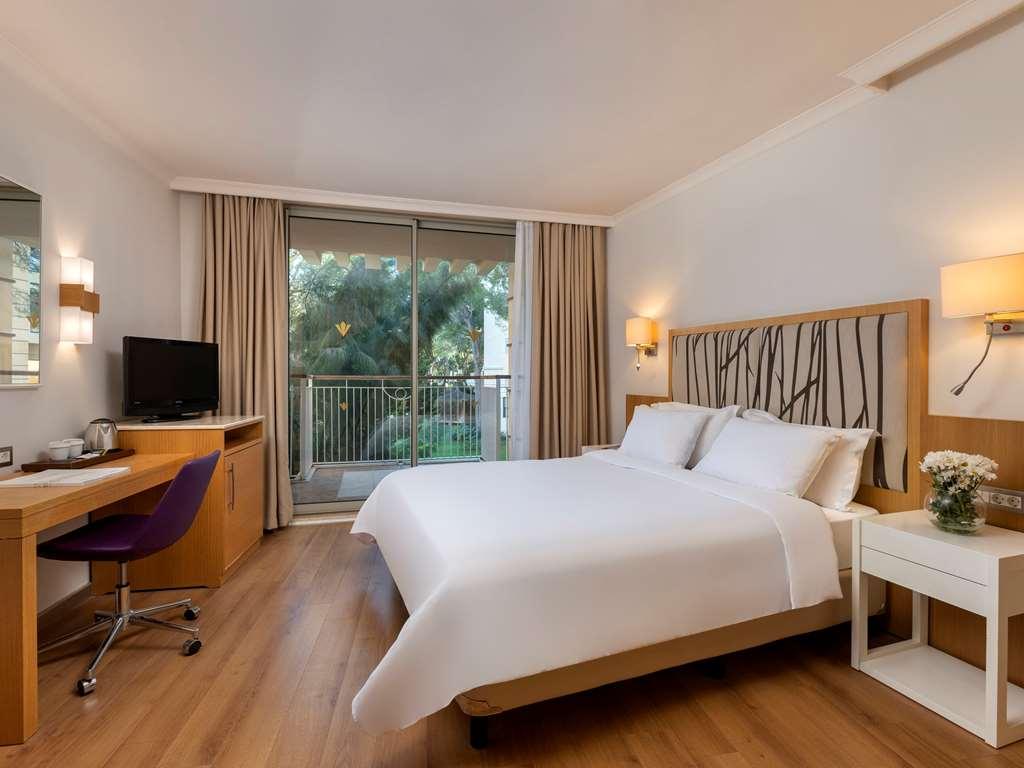 Rixos Park - The Land Of Legends Access