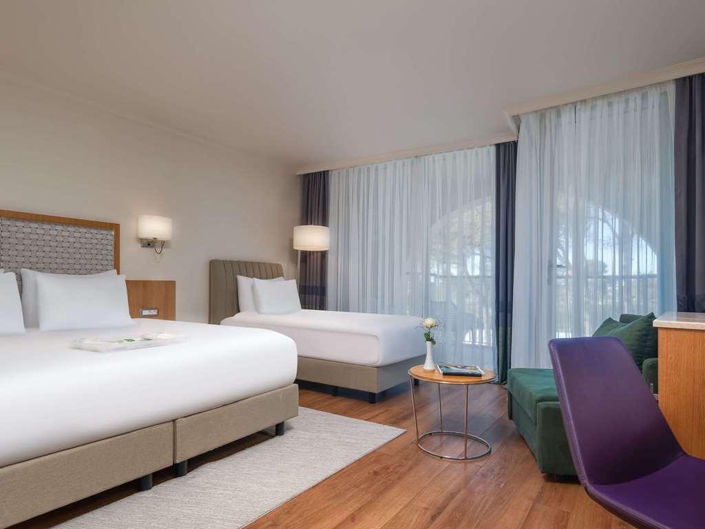Otel Rixos Park - The Land Of Legends Access